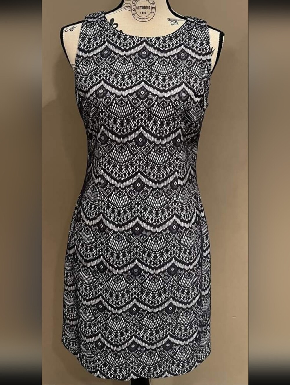 Jessica Simpson Lace Shift Dress